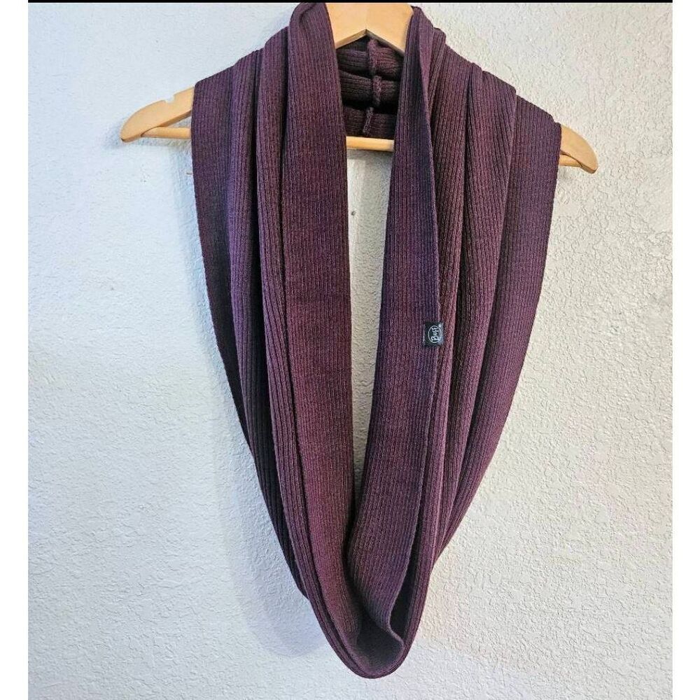 NWOT BUFF Infinity Scarf: Maroon/Wine color